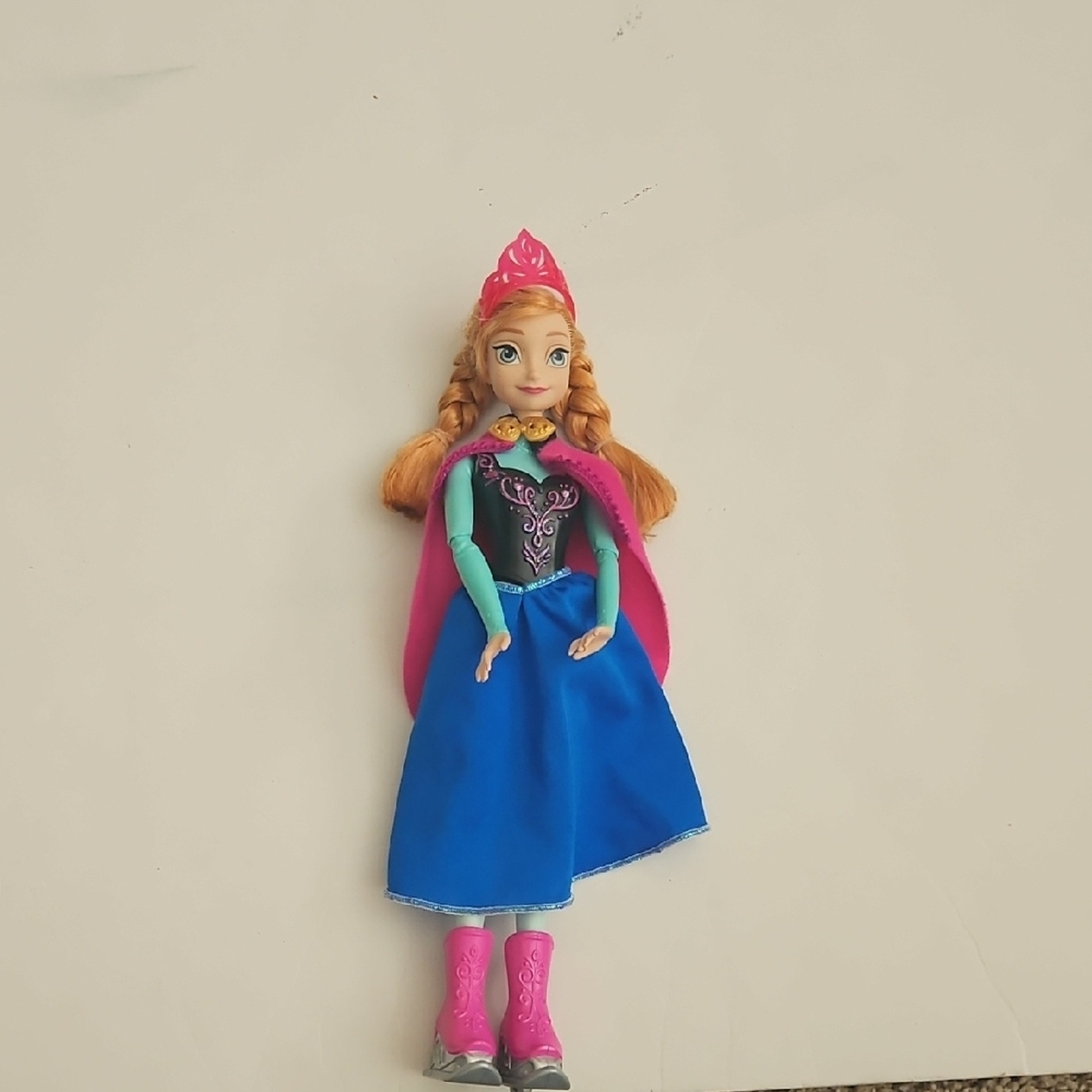 Disney Princess Skating Anna Doll - Blue and Pink